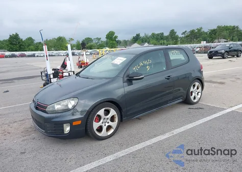 2010 Volkswagen Gti 2-Door z USA, uszkodzony, nr VIN WVWEV7AJ2AW377824